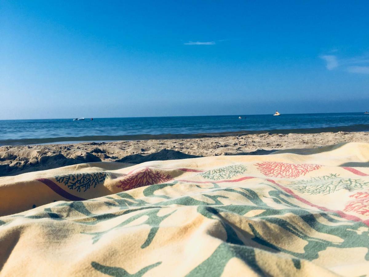 Casa Vacanze Foce Varano Lägenhet Exteriör bild